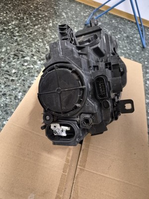 Original Audi A3 8V Facelift Xenon Scheinwerfer links   Valeo: 8V0 941 005 E