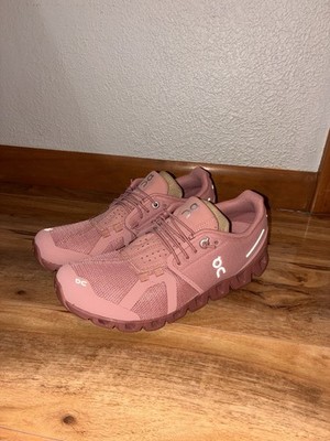 On Cloud Monochrome Women s Athletic Running Shoe Sneakers, rose pink - size 7.5