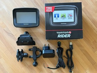 TomTom Rider 2013 Premium Pack – Navigationssystem für Motorradfahrer