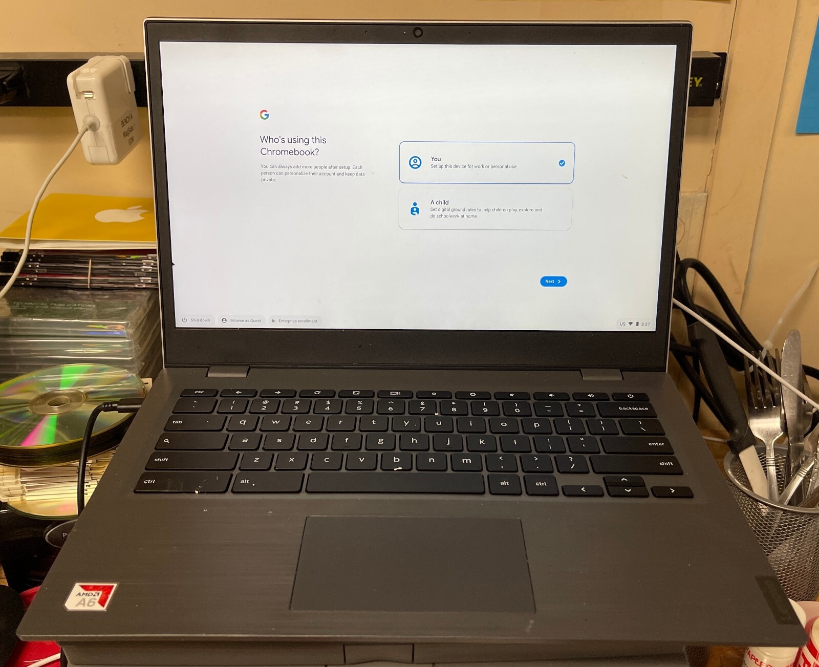 Lenovo Chromebook S345 14" (32GB SSD, AMD A69220C, 1.8GHz, 4GB RAM