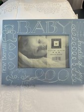 Regent Gallery Wooden Freestanding Unisex Baby Photo Frame Holds 6"x4" Brand New