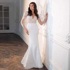 Sexy V- Neck Mermaid Wedding Dresses Lace Applique Top Long Sleeves Bridal Gowns