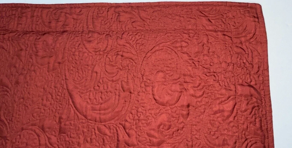 Пара красных наволочек American Century Home наволочки королевский выбор стежок атласный хлопок - Изображение 3 из 4