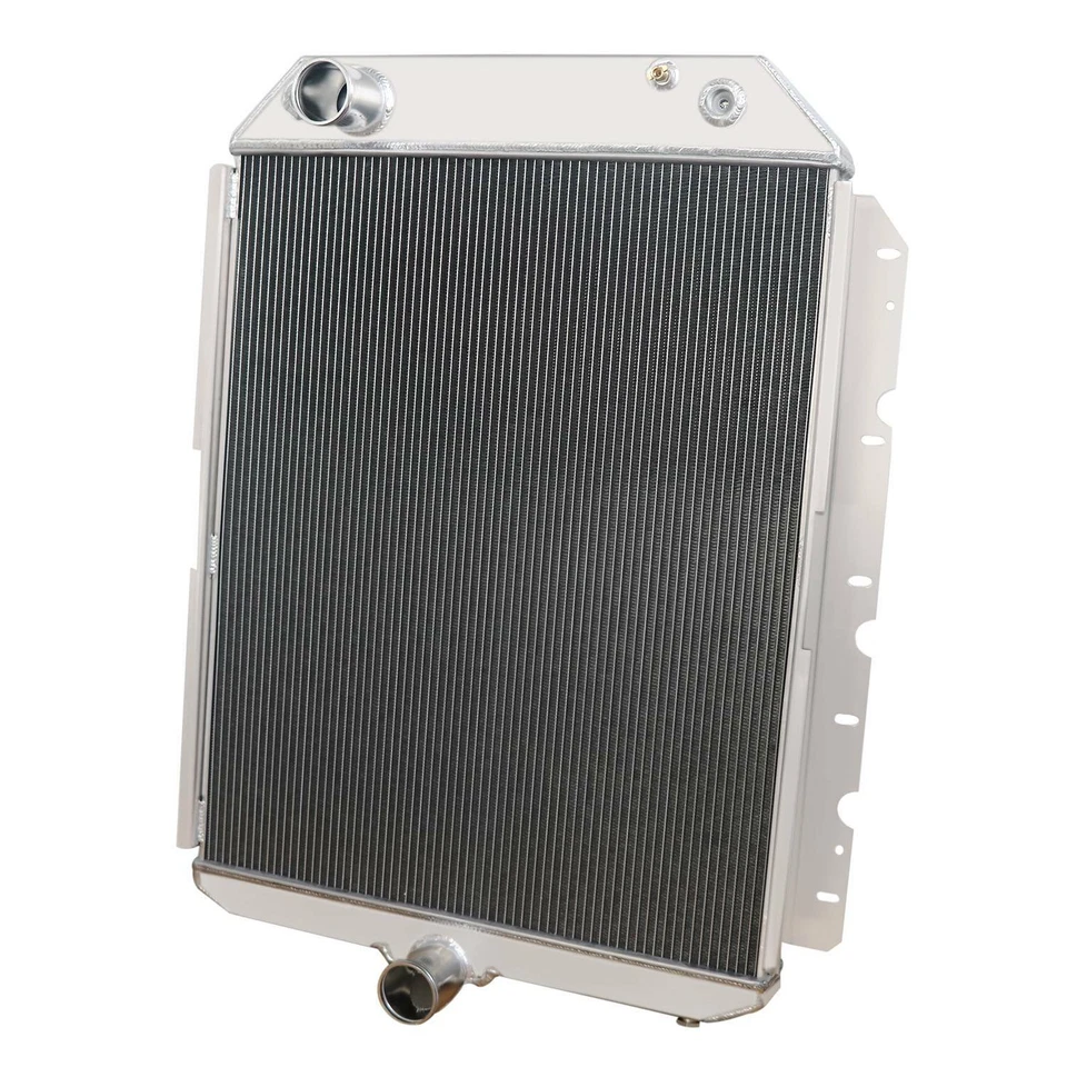 3 ROW Radiator Fits International 2300 3000 3600 3800 4900 493367C4 493367C3 AT - Image 3 of 4