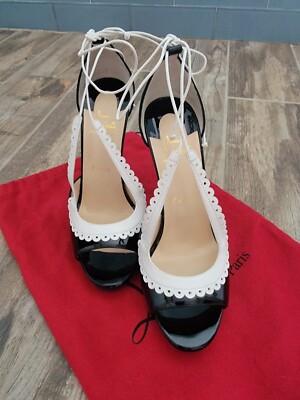 Christian Louboutin ハイヒール ブラック/ホワイト美品、希少 Christian Louboutin Miss Z 80MM Laminated Lamb Mule Sandals | Saks