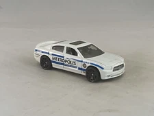 Hot Wheels 2011 Dodge Charger R/T 2011 Batman Gotham Police White 5SPs