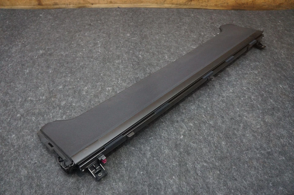 Жалюзи роликовые на заднее стекло козырек 8062877 BMW 750i XDrive G12 2016-2022 - Изображение 4 из 4