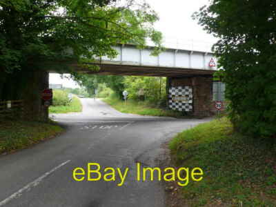 Foto 6x4 Kreuzung unter einer Eisenbahnbrücke Der Lauch Wootton nach Hill Woot c2011