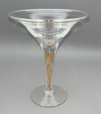 Vintage venezianisches Kunstglas gedrehter Latticino Stiel handbraun 18 cm hoch Retro