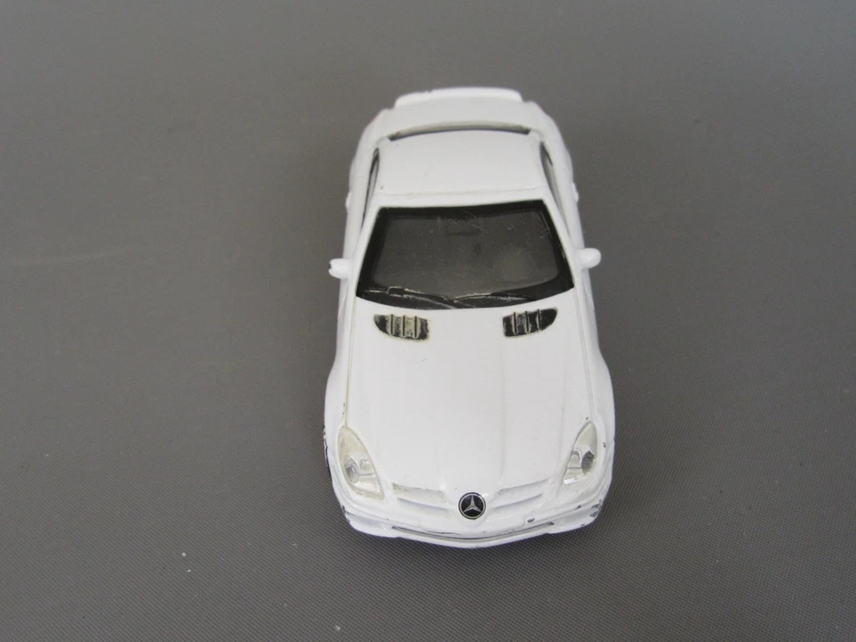 C662 Rastar China Mercedes-Benz R171 SLK 55 AMG 2004 Blanco 1:43 - Imagen 3 de 4