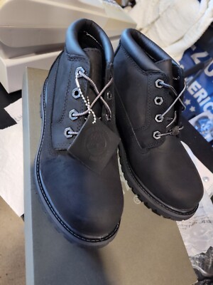 WOMENS SIZE TIMBERLAND BOOTS BLACK