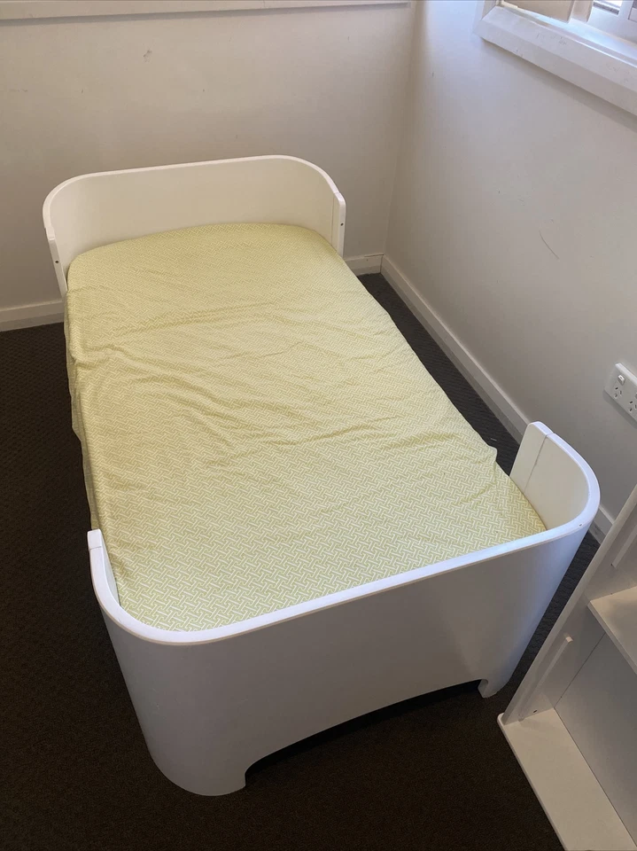 Cot Love N Care Vulu Nursery - image 3 of 3