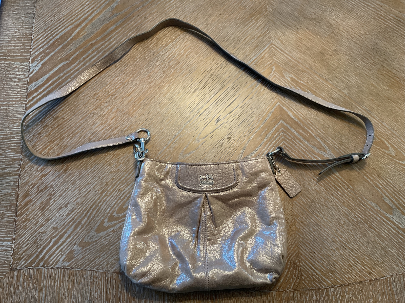 Coach Gold Leather Crossbody Bag. Gem