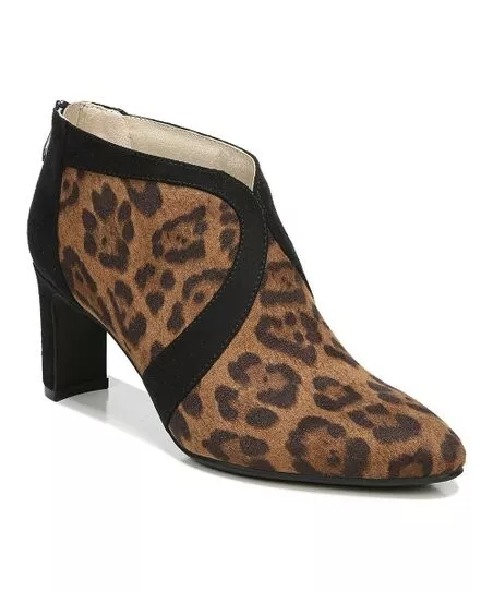 Lifestride leopard cheap rain boots