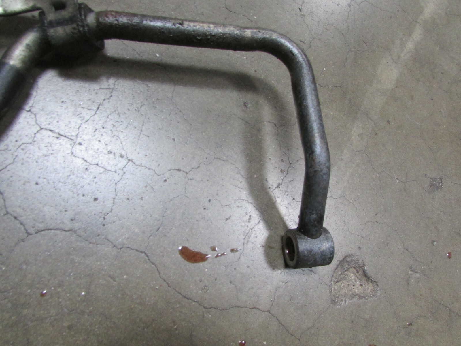 Maserati Ghibli, Steering Rack to Cooler Line, Used, P/N 670007691