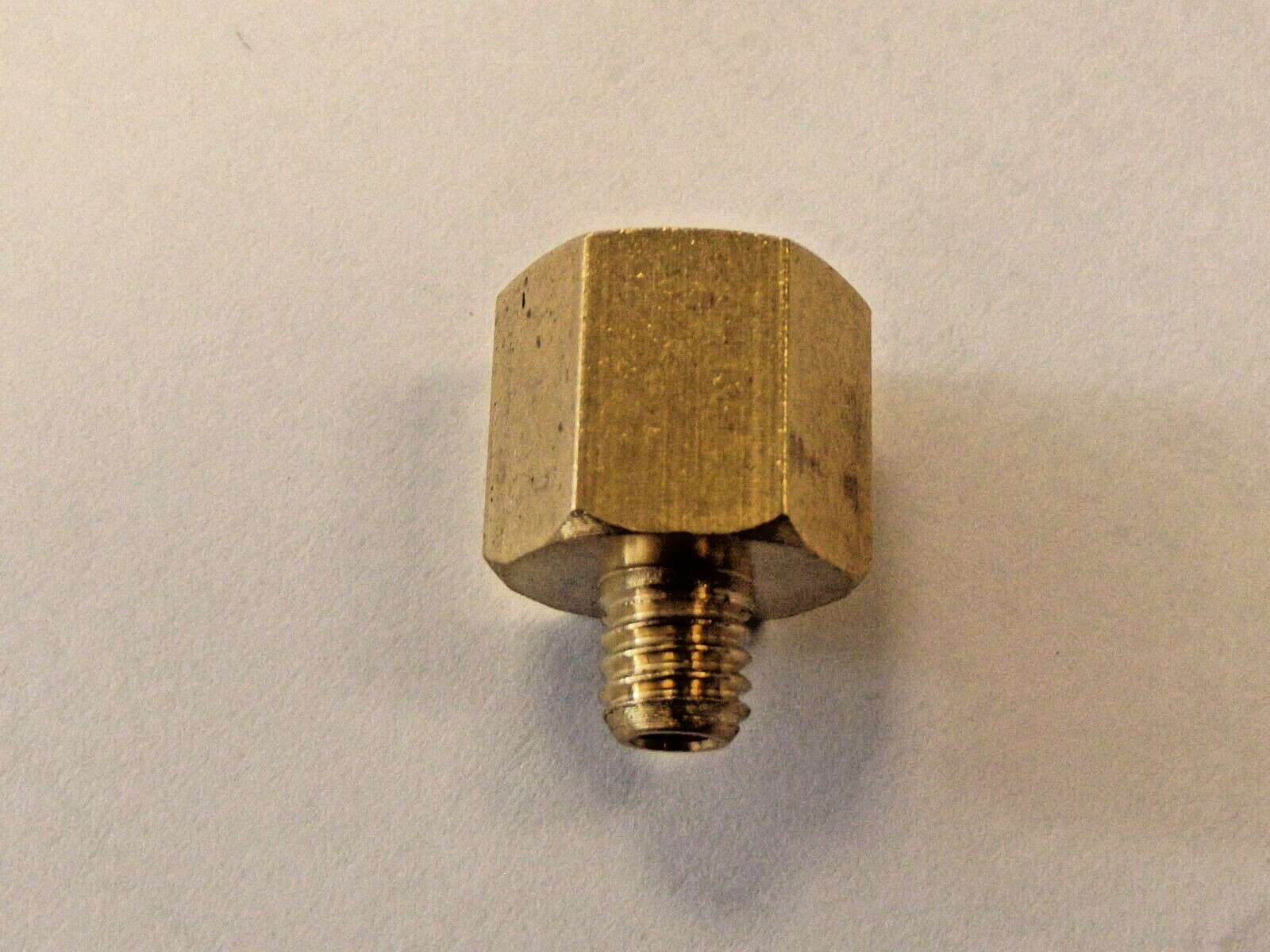1/4 UNF Male x 1/8 Bsp Female Brass Adapter