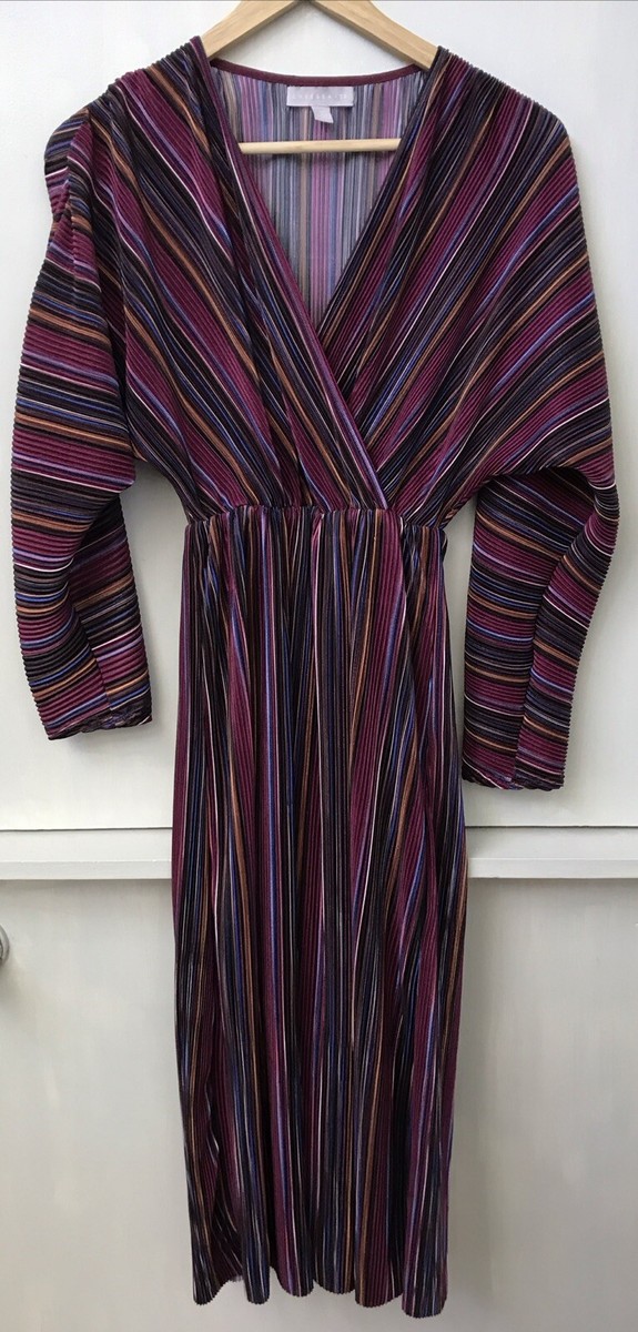 faux wrap velvet midi cocktail dress chelsea28 Chelsea28 Velvet Faux Wrap Midi Cocktail Dress In Burgundy