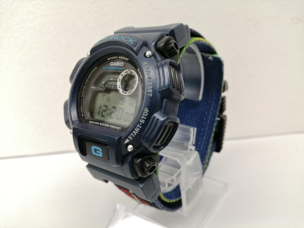 CASIO G-SHOCK/DW-9400 N-2DAE GOOD WRISTWATCH