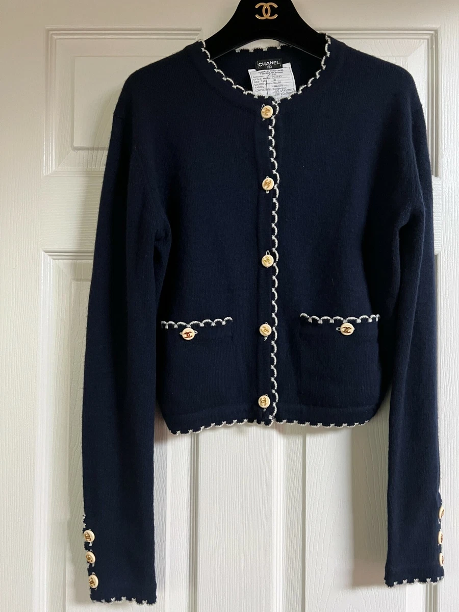 CHANEL VINTAGE 94C MUSEUM BLUE JACKET CARDIGAN ECRU TRIM 24K GOLD CC  FR38-FR40