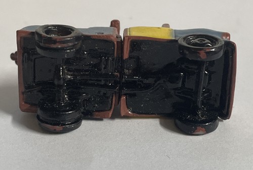 Mattel DISNEY PIXAR CARS 3 DIE CAST MINI RACERS LIGHTNING MCQUEEN #95 FBG75 Plus - Picture 6 of 6