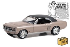 Greenlight 30426-CASE 1/64 Scale 1967 Ford Mustang Coupe