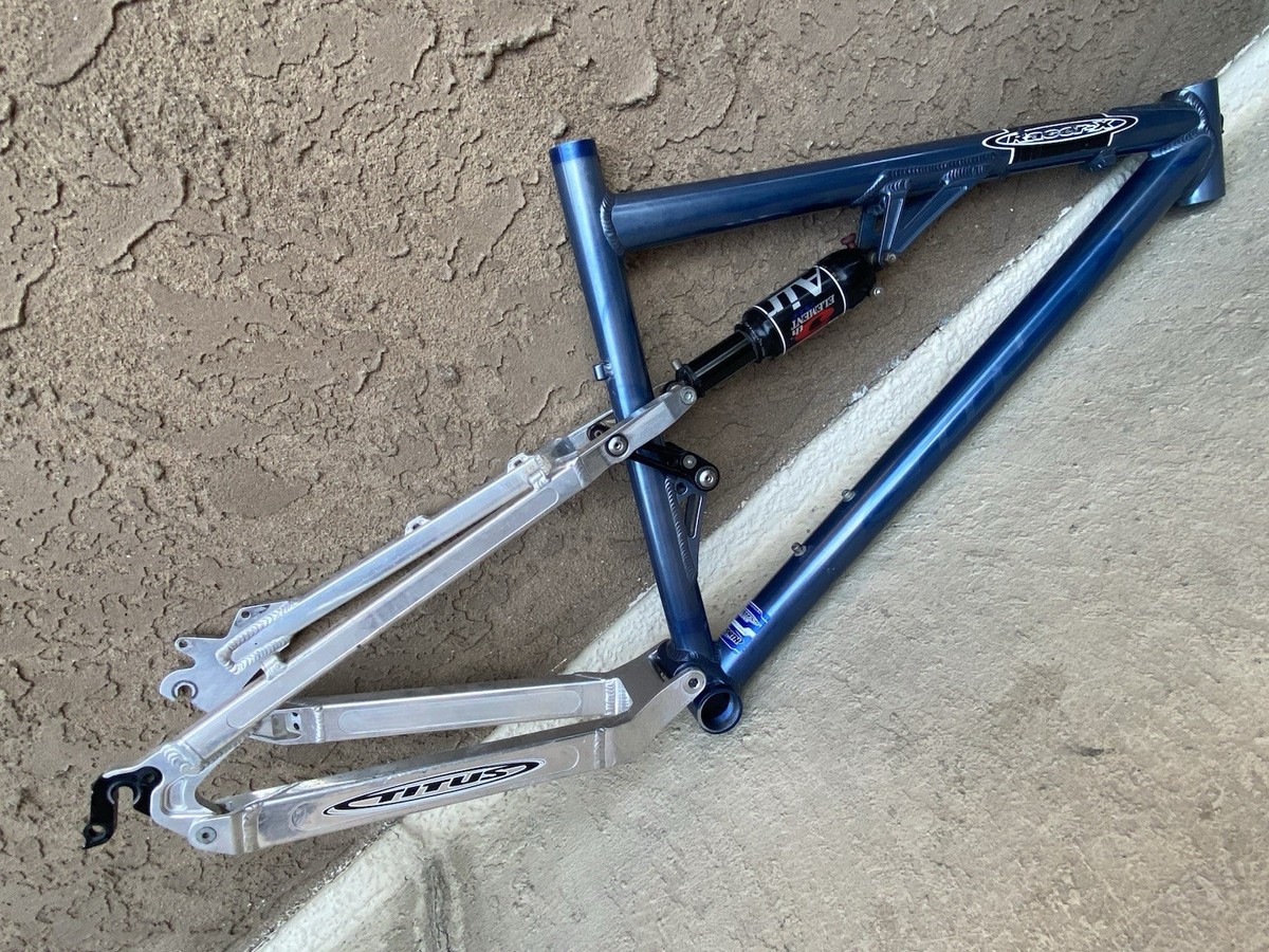 Medium Blue Titus Racer X 26