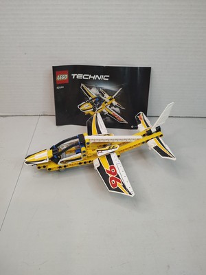 LEGO TECHNIC: Display Team Jet  42044 Complete With Manual 
