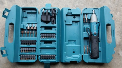 Makita 6722d замена аккумулятора Makita 6722d замена аккумулятора