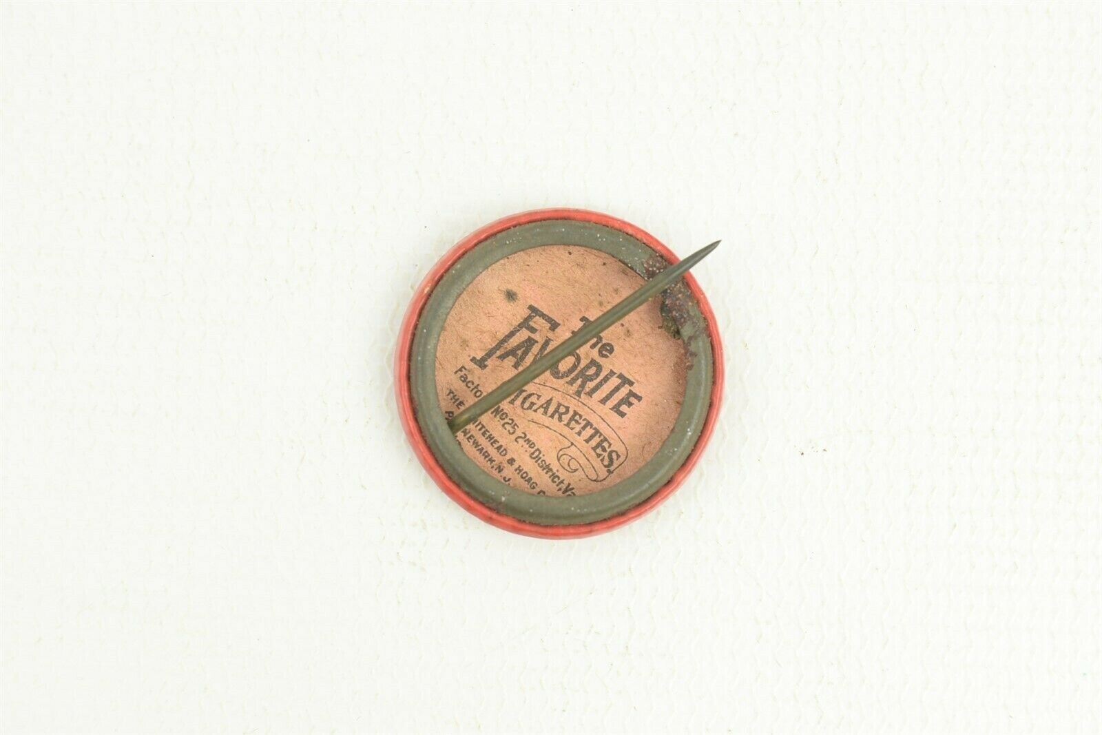 The Favorite Cigarettes Antique Pinback Premium There's a Ring around the Moon