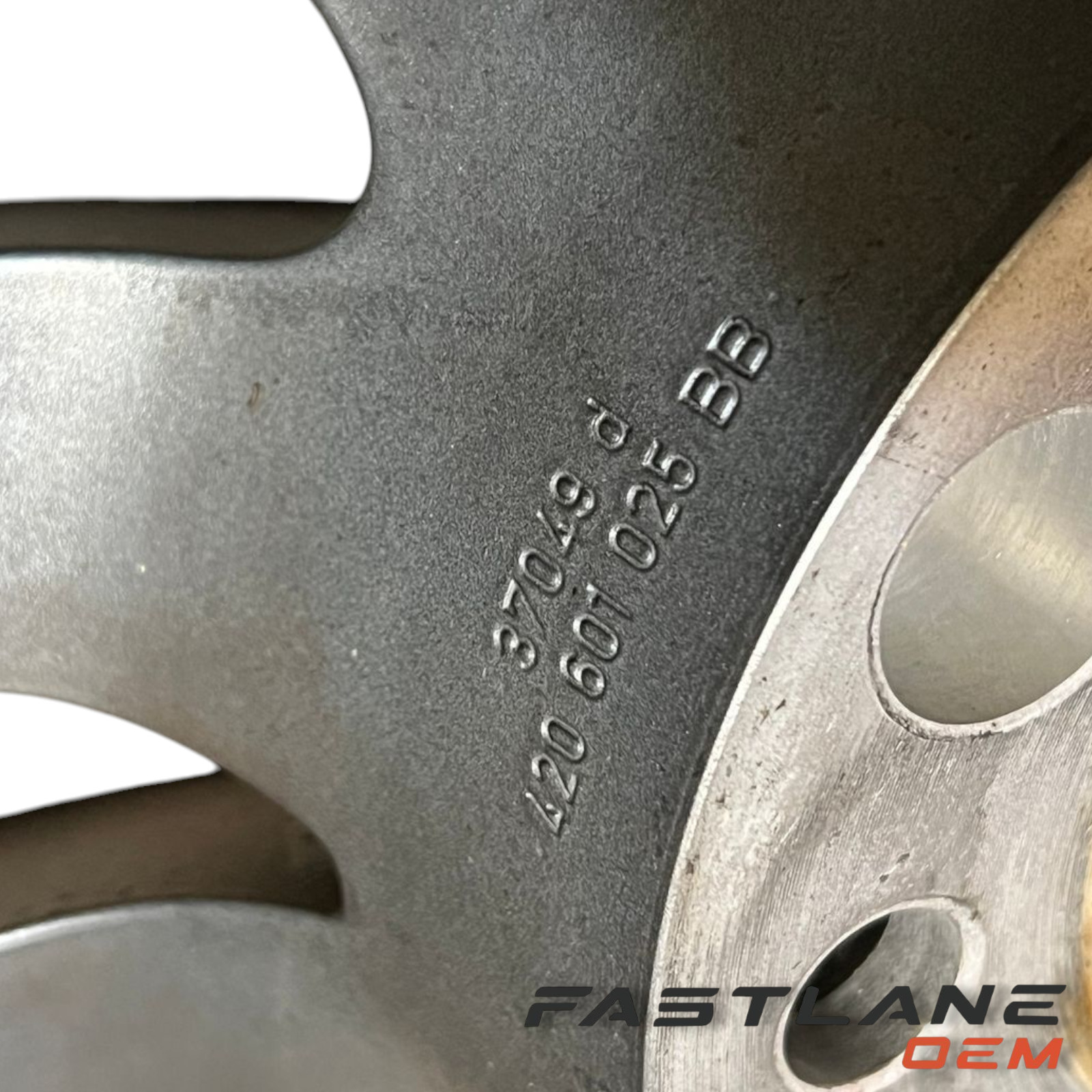 2014-2015 AUDI R8 FRONT 19X8.5 WHEEL RIM USED OEM 420-601-025-BD