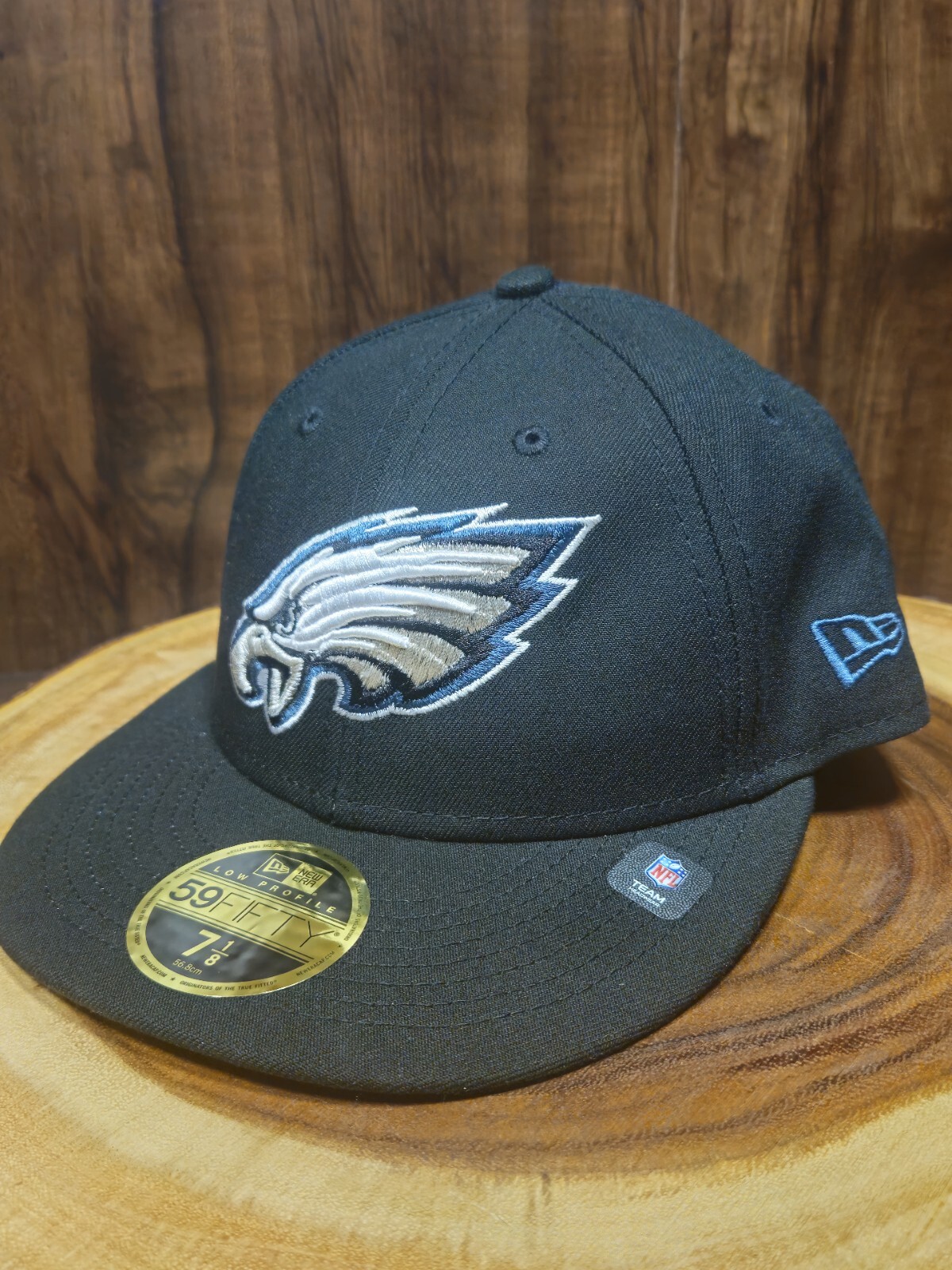 Philadelphia Eagles New Era 59Fifty Fitted Cap Size 7 1/8 NFL