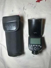 Godox V1-C Wireless Adjustable Flash for Canon DSLR, Great Condition