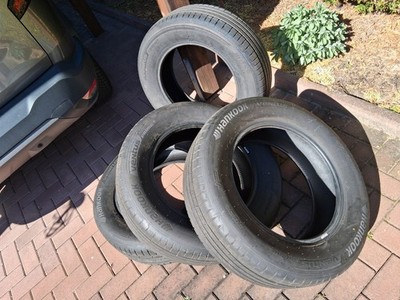 4 Sommer-Autoreifen NEU  215/65R17