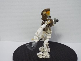 LEGO BIONICLE TITANS TAKANUVA (8596) COMPLETE FIGURES WITH MANUAL FREE SHIPPING