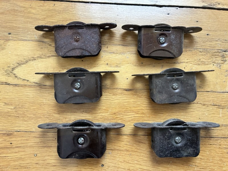 6 Vintage Antique Window Sash Pulleys Grand Rapids Reclaimed Salvage Risch?