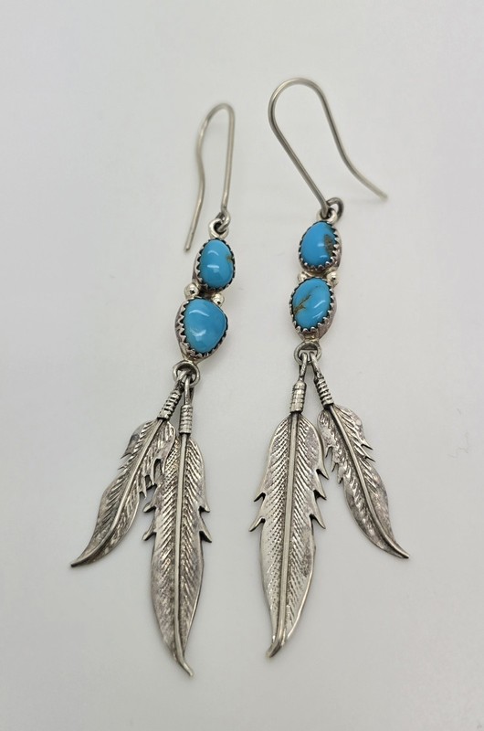 RB RUNNING BEAR NAVAJO TURQUOISE NATIVE AMERICAN STERLING SILVER EARRINGS