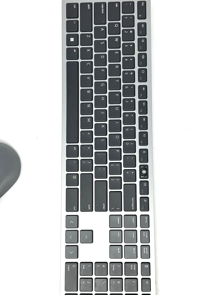 Dell Premier Wireless Keyboard and Mouse Set- missing F10 key - Image 4 of 4