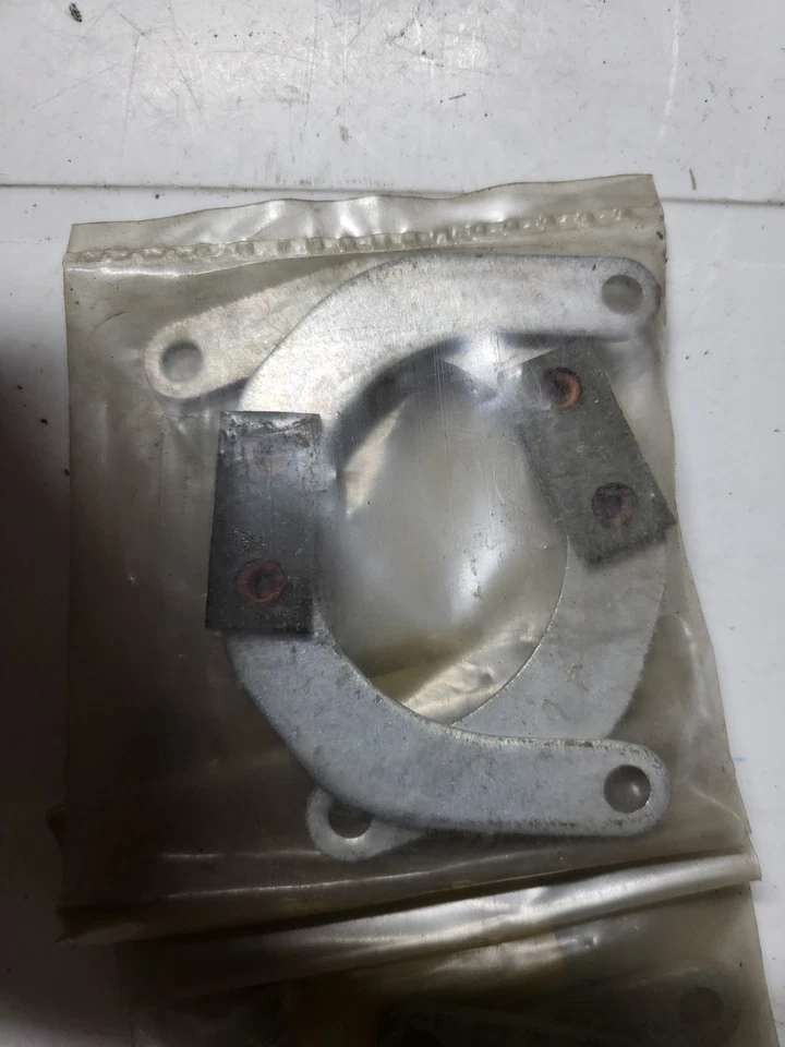 Staffa Supporto Fermo Forcella Piaggio Ape Mp Originale 109636 - Immagine 2 di 3