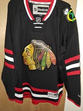Ultimate Chicago Blackhawks Collector and Super Fan Gift Guide  57
