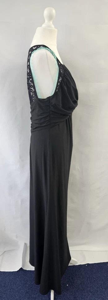 Miusol Women's Black Maxi Dress Thigh Slit Size L Green Lace Trim Ruched Chest - Image 4 of 4