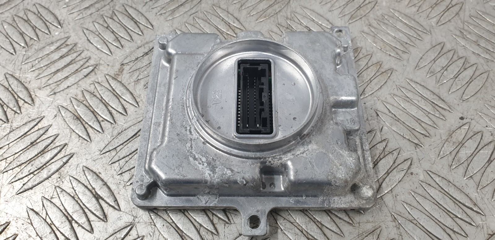 88 MAZDA CX-30 Headlight Control Module DFR567890 OEM Replacement