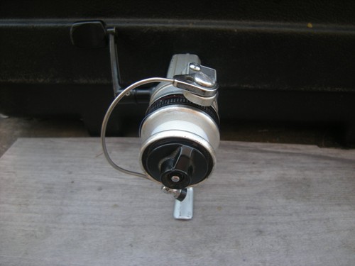 Mulinello da Pesca Vintage Daiwa 1000X Silver Series Alta Velocità Spinning - Giappone - Foto 6 di 8