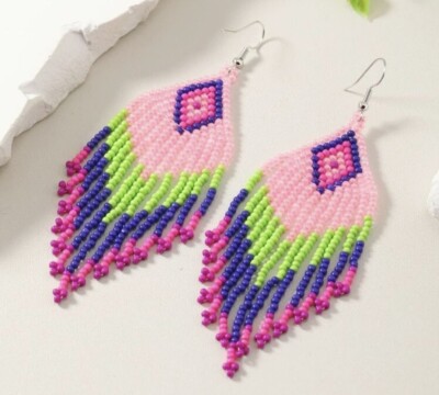 Boucles D’oreilles Fait Main - Tissage Perles De Rocaille Multicolores - Longueur 11,5 Cm - Neuf Sans Emballage