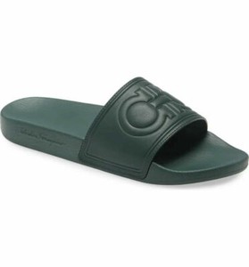 100% AUTHENTIC NEW MEN FERRAGAMO GROOVE 9 GREEN SLIDE LEATHER SANDALS US 9 D