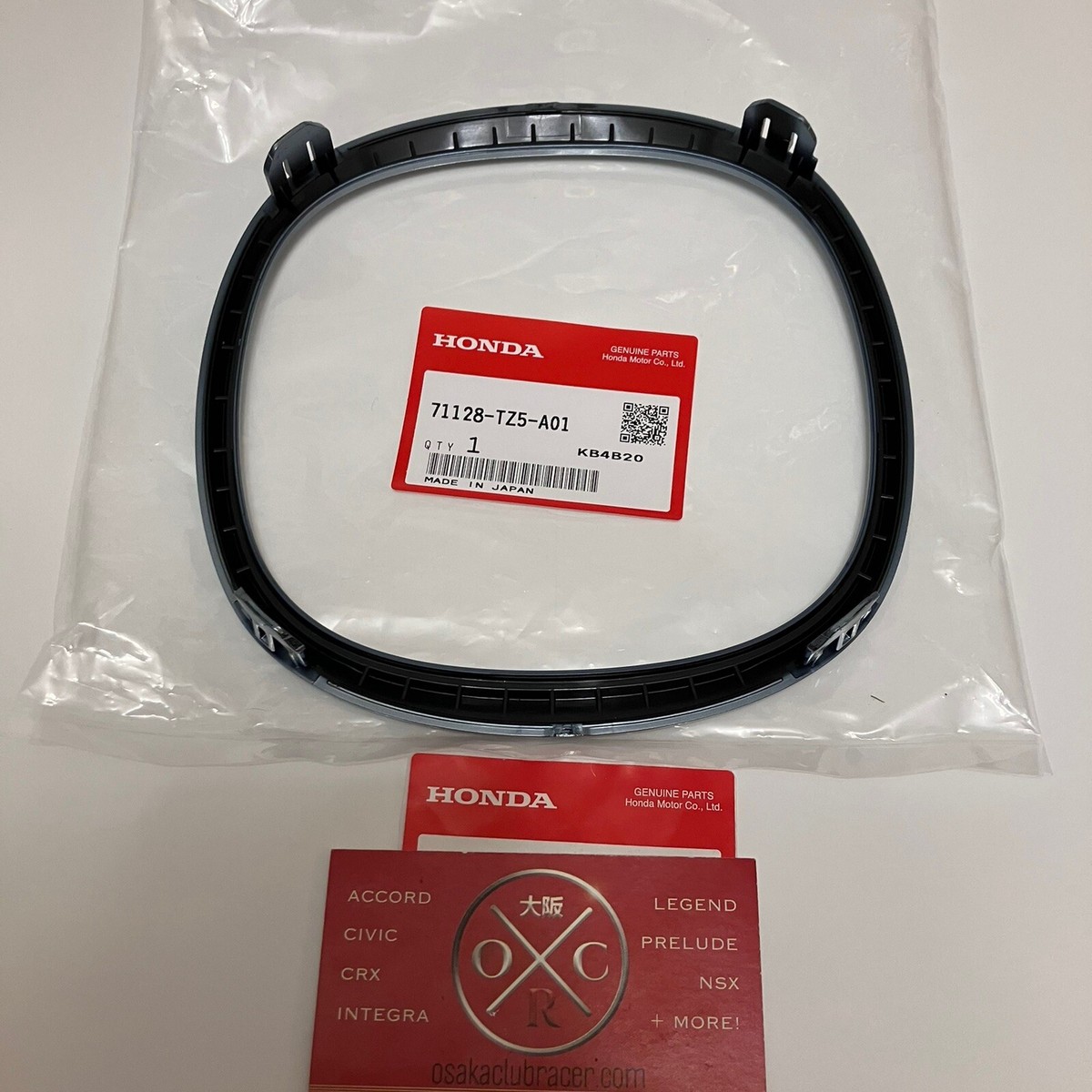 Genuine OEM 2019-21 Acura ILX 17-20 MDX Front Emblem Ring Chrome