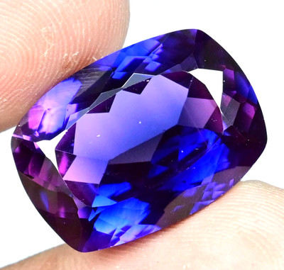 Flawless Natural Purple Pink Tanzanite 29.15Ct AGL Certified Rare Loose Gemstone