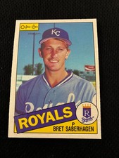 BRET SABERHAGEN ROOKIE O-PEE-CHEE VERSION K.C. ROYALS 1985 NRMT BASEBALL CARD. rookie card picture