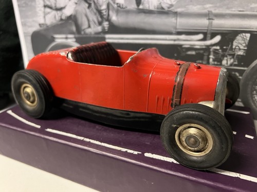 VINTAGE 1950's RED & BLACK ALL AMERICAN HOTROD TETHER CAR COMPLETE ORIGINAL! - Picture 7 of 19