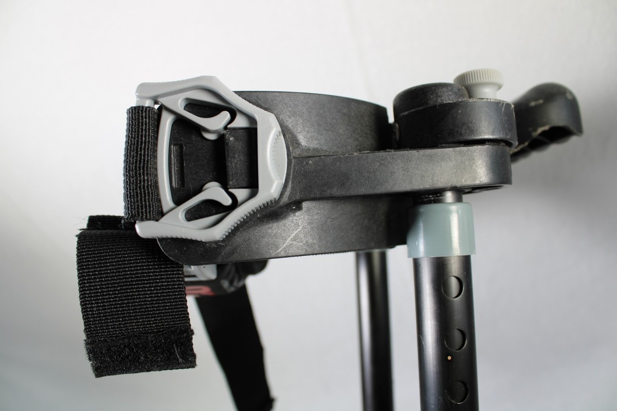 iWALK 2.0 Hands Free Crutch Single Leg Support Brace Telescopic