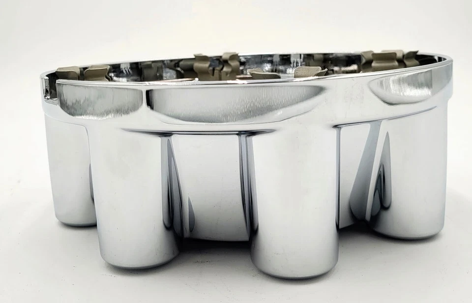 OEM 2017-2024 Ford F250 Super Duty Rear Chrome 8 Lug Center Cap - HC3C-1A096-KCC - Image 2 of 4